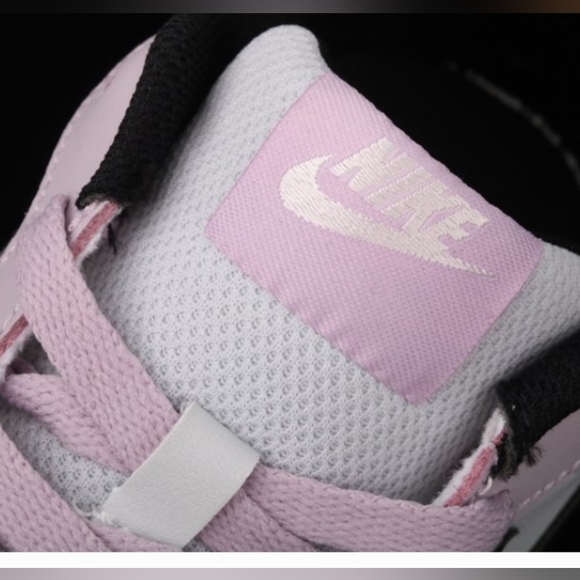 Nike Court Borough Low 2 'Photon Dust Off Noir - Picture 4 of 13